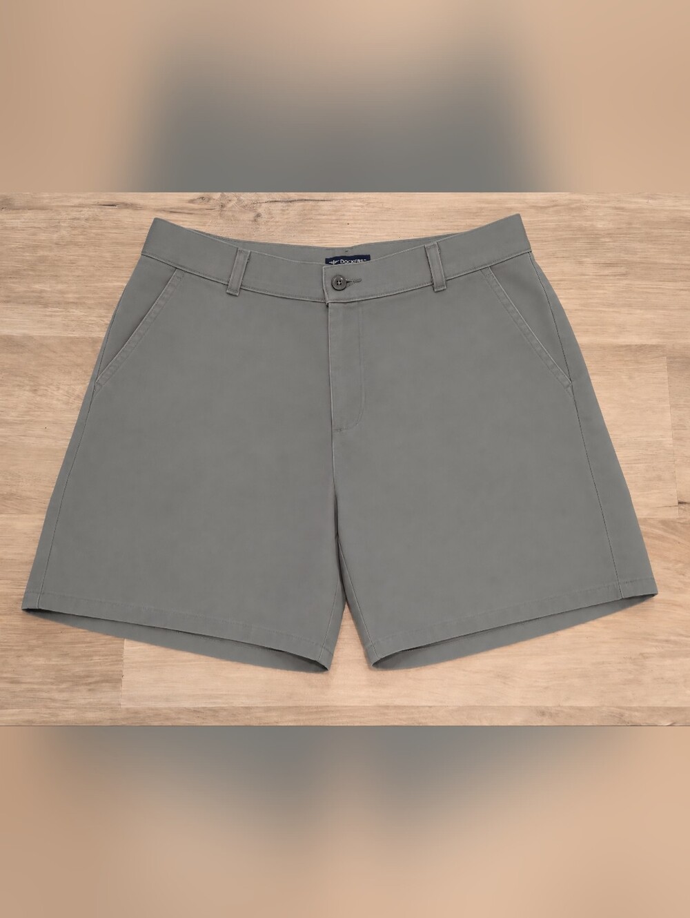Dockers Womens Size 8 Shorts Green Inseam 5"